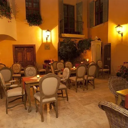 Hotel Kolegiacki Poznań