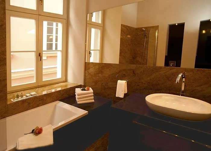 Kolegiacki Hotel Poznań