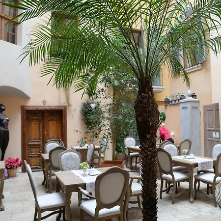 Hotel Kolegiacki Poznań