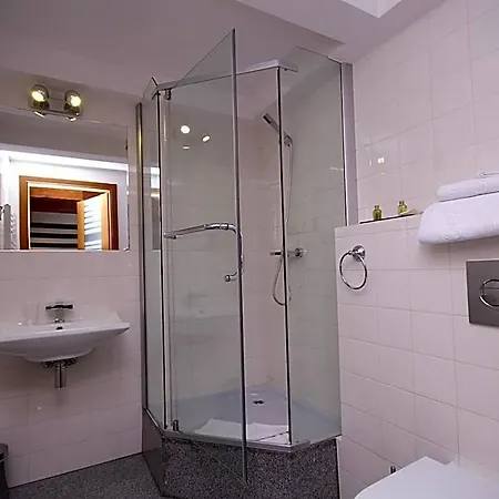 Hotel Kolegiacki