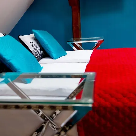 Szálloda Kolegiacki 4*