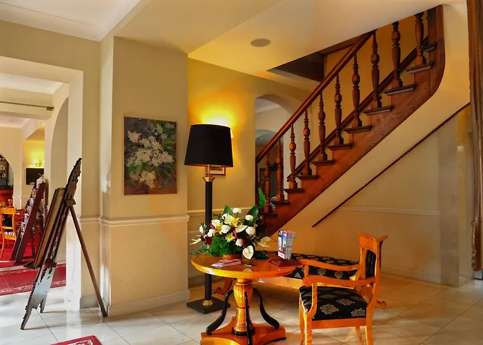 Kolegiacki Hotel Poznań