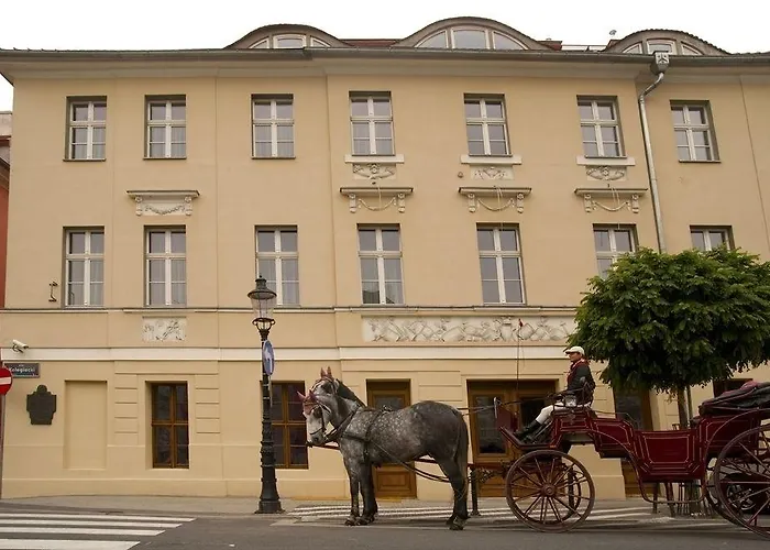 Kolegiacki Hotell Poznań