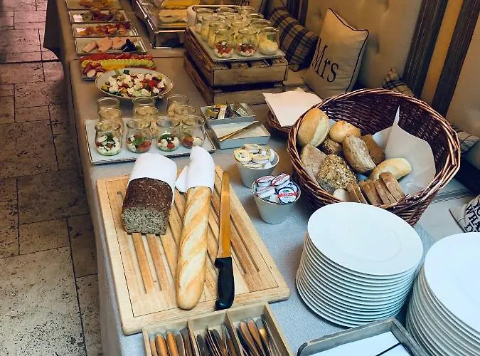 Kolegiacki Hotel Poznań